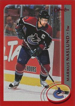 2002-03 Topps - O-Pee-Chee Red Line #32 Markus Naslund Front