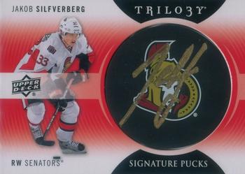 2013-14 Upper Deck Trilogy - Signature Pucks #SP-SV Jakob Silfverberg Front