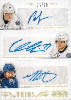 2013-14 Panini National Treasures - Trio Autographs Gold #3S-TBL Ondrej Palat / Victor Hedman / Michael Kostka Front