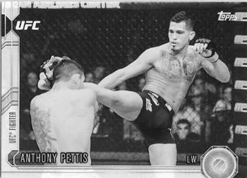 2015 Topps UFC Chronicles - Black and White #131 Anthony Pettis Front