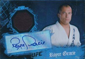 2010 Topps UFC Main Event - Autograph Relics #1 Royce Gracie Front