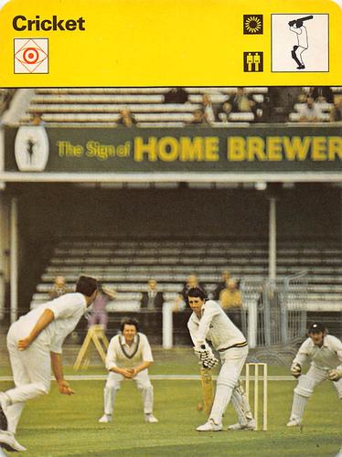 1977-79 Sportscaster Series 13 #13-07 British Style Front
