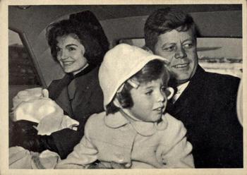 1964 Topps John F. Kennedy #48 The Children Return From Florida Trip Front