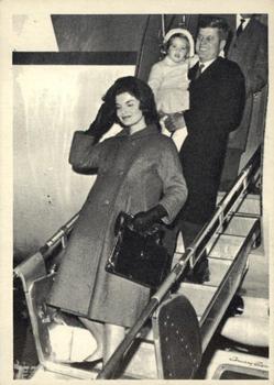 1964 Topps John F. Kennedy #58 Sen. Kennedy & Family-Wash. Airport Front