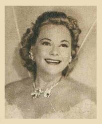 1948 Bowman Movie Stars (R701-9) #35 Sonja Henie Front