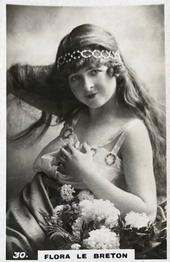 1925 Player's Beauties #30 Flora le Breton Front