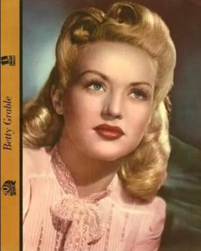 1943 Dixie Cup Lid Premiums Movie Stars (F5-9c) #NNO Betty Grable Front