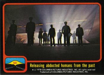1978 Topps Close Encounters of the Third Kind #50 Releasing abducted humans from the past Front