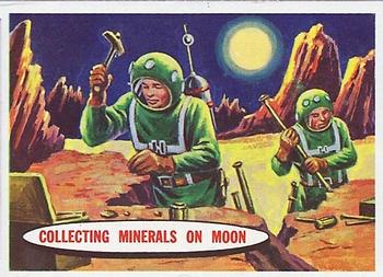 1968 Topps Target Moon (Salmon Backs) #46 Collecting Minerals on Moon Front