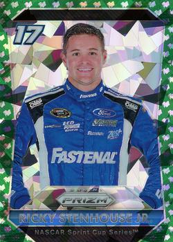 2016 Panini Prizm - Green Flag Prizm #17 Ricky Stenhouse Jr. Front