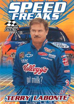 2003 Press Pass Stealth - Red #P68 Terry Labonte Front