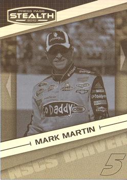 2010 Press Pass Stealth - Black and White #22 Mark Martin Front