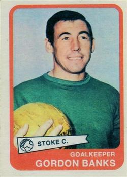 1968-69 A&BC Chewing Gum #26 Gordon Banks Front