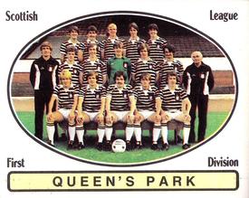 1981-82 Panini Football 82 (UK) #514 Queen's Park Team Group Front