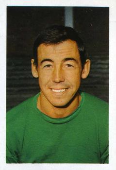 1968-69 FKS Publishers Wonderful World of Soccer Stars #242 Gordon Banks Front