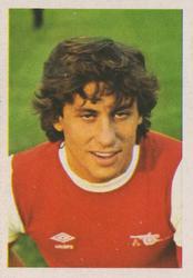 1981-82 FKS Publishers Soccer 82 #7 Kenny Sansom Front