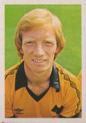 1981-82 FKS Publishers Soccer 82 #370 Willie Carr Front