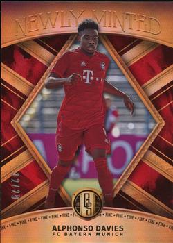 2019-20 Panini Gold Standard - Newly Minted Fine #NM-2 Alphonso Davies Front