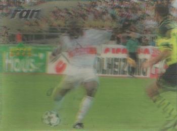 1998 Upper Deck 3D Living Pictures Fussball Bundesliga #16 Jonathan Akpoborie Front
