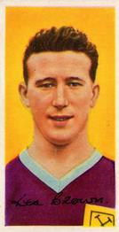 1960 Barratt & Co. Famous Footballers (A8) #50 Ken Brown Front