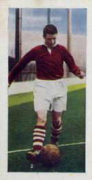 1957 Cadet Sweets Footballers #46 Arthur Fitzsimmons Front
