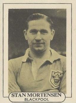 1952 W.R. Wilkinson Popular Footballers #22 Stan Mortensen Front