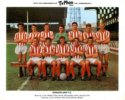 1965-66 Ty-Phoo Famous Football Clubs #NNO Sunderland F.C. Front