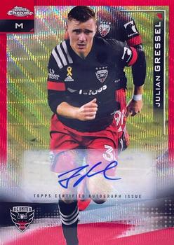 2021 Topps Chrome MLS - Autographs Red Wave Refractor #61 Julian Gressel Front