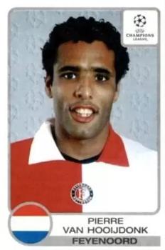 2001-02 Panini UEFA Champions League #284 Pierre van Hooijdonk Front