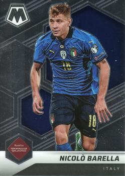 2021-22 Panini Mosaic Road to FIFA World Cup #30 Nicolo Barella Front