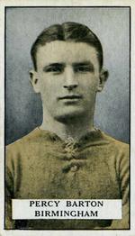 1925 Gallaher Famous Footballers #30 Percy Barton Front