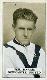 1925 Gallaher Famous Footballers #63 Neil Harris Front