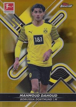 2022-23 Finest Bundesliga - Gold Refractor #45 Mahmoud Dahoud Front