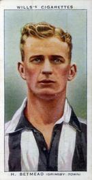 1939-40 Wills's Association Footballers #7 Harry Betmead Front